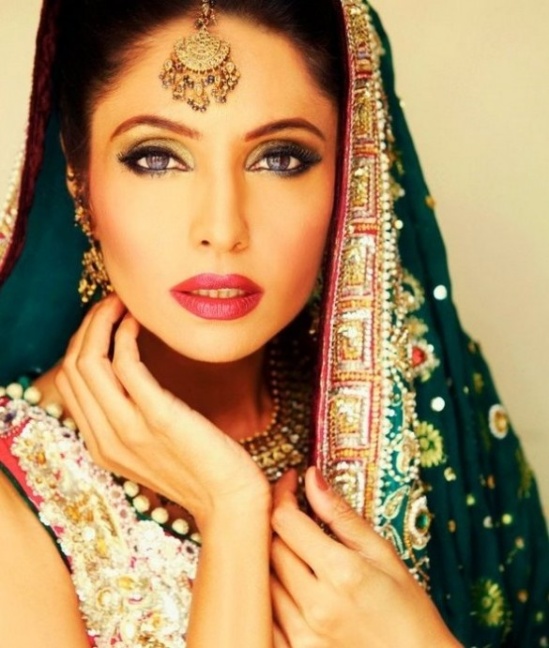 Indian Bridal Maquillage- Drama! | Soma's Indian Weddings ...