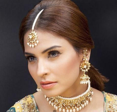 Indian Bridal Maquillage- Understated! | Soma's Indian ...